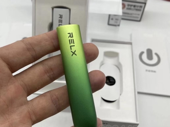 悦刻五代幻影：爆柠樱桃-烟弹口味测评